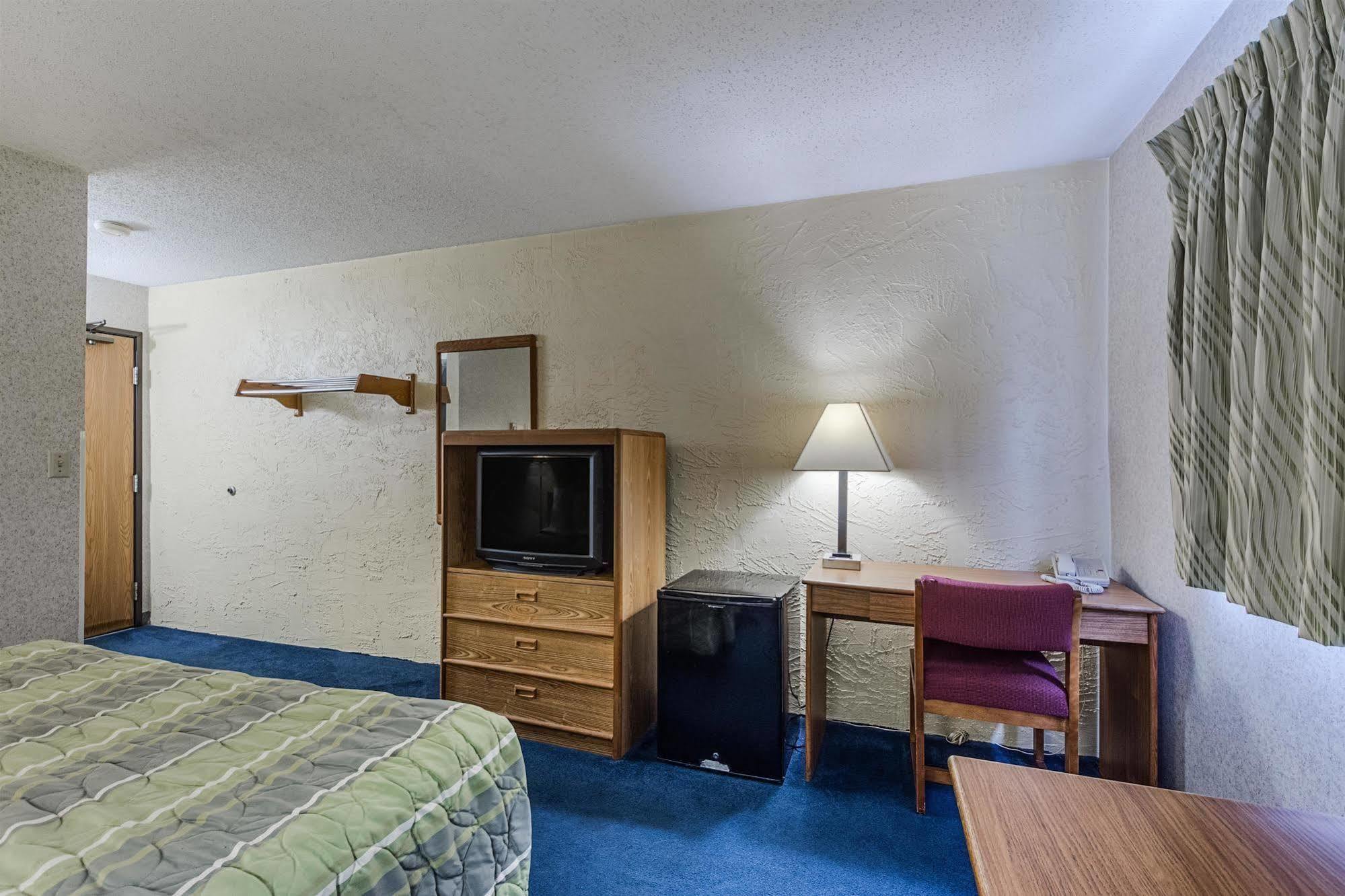 Rodeway Inn Cascade Extérieur photo